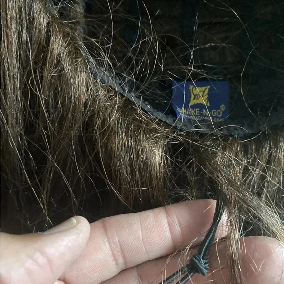 Drawstring Wig - Picture 3 of 3